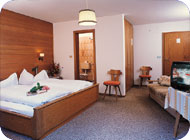 gasthof edelweiss, edelweiss martell, wanderurlaub s�dtirol, wanderurlaub martell